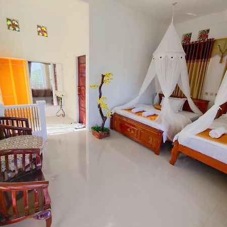 Bintang Bungalow Tour & Travel Kelimutu Extérieur photo