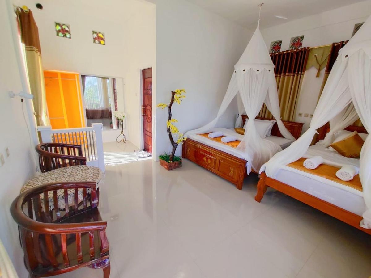 Bintang Bungalow Tour & Travel Kelimutu Extérieur photo