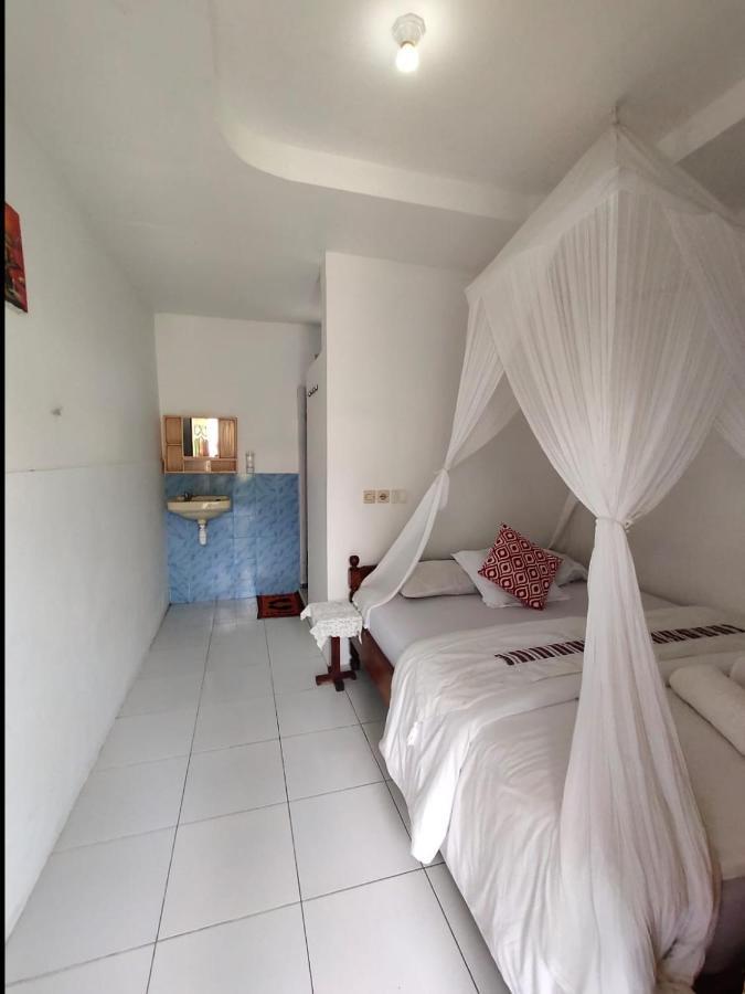 Bintang Bungalow Tour & Travel Kelimutu Extérieur photo