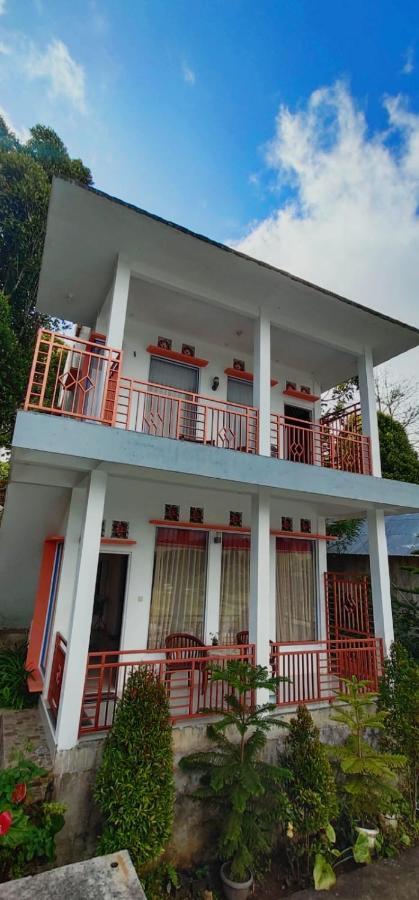 Bintang Bungalow Tour & Travel Kelimutu Extérieur photo